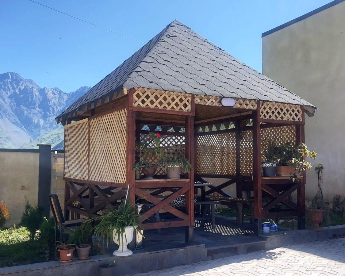 Bibo'S Kokhi Guesthouse Stepantsminda Exterior photo